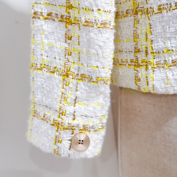 Cabi Coco Style #6256 Yellow Cream White Tweed Plaid Crop Blazer Jacket Size S - Picture 6 of 14